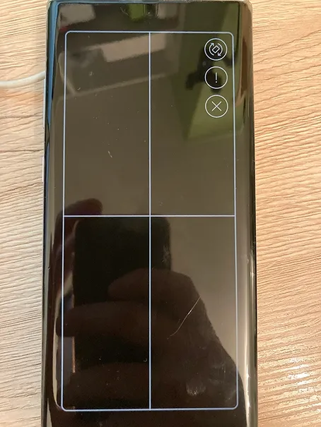 V samsung dex si můžete uložit na plochu cokoliv - galerii, složky dokumenty - stačí kliknout pravým tlačítkem a vybrat z menu 'přidat na domovskou stránku'